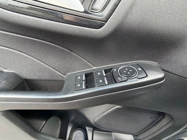 Certified 2025 Ford Escape ST-Line Select AWD/4WD image 21