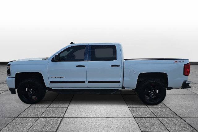 Used 2018 Chevrolet Silverado 1500 LTZ Z71 w/ Redline Edition AWD/4WD image 8