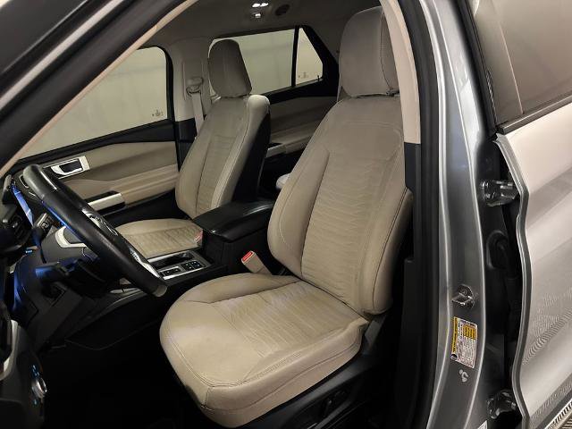 Certified 2020 Ford Explorer XLT RWD image 17