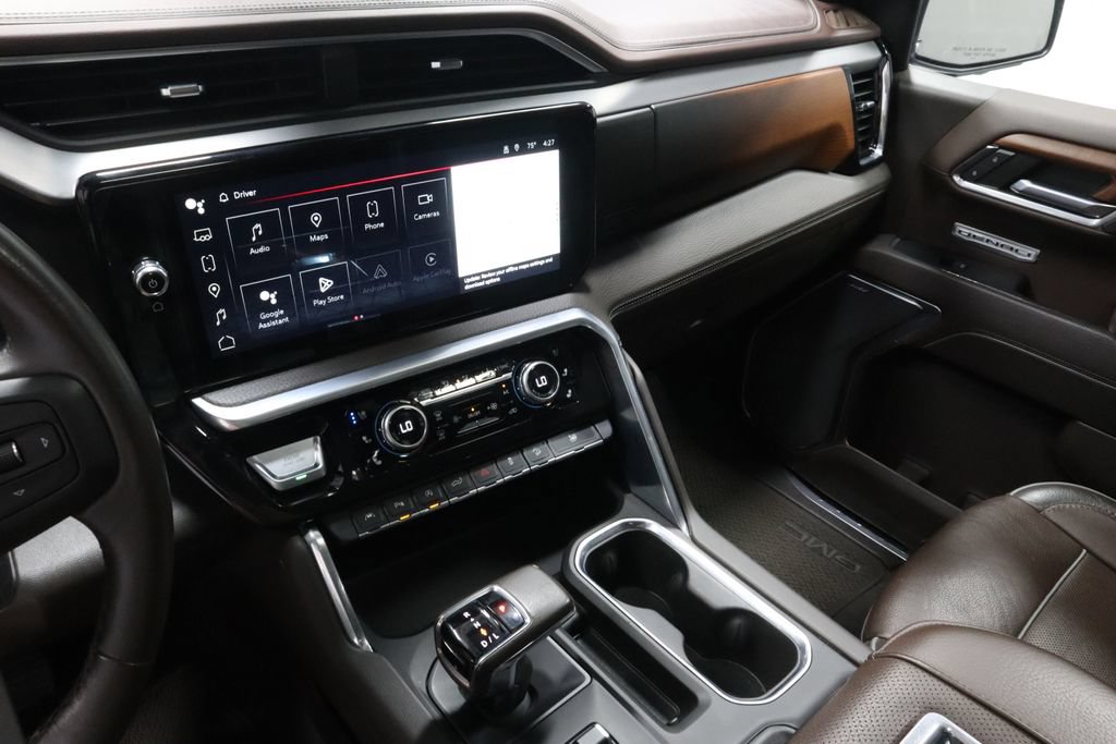 Used 2022 GMC Sierra 1500 Denali w/ Technology Package AWD/4WD image 32