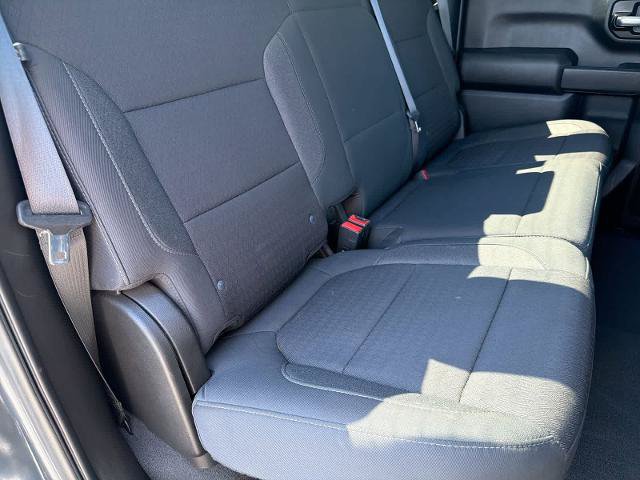 Used 2022 Chevrolet Silverado 1500 LT AWD/4WD image 21