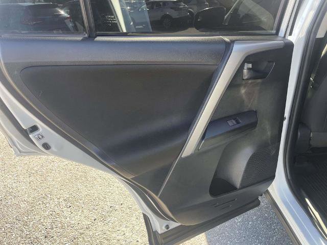 Used 2018 Toyota RAV4 LE w/ All Weather Liner Package image 18