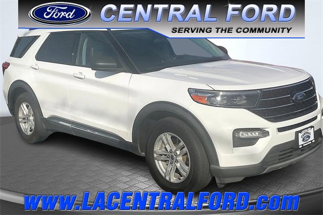 Certified 2021 Ford Explorer XLT w/ Equipment Group 202A image 5