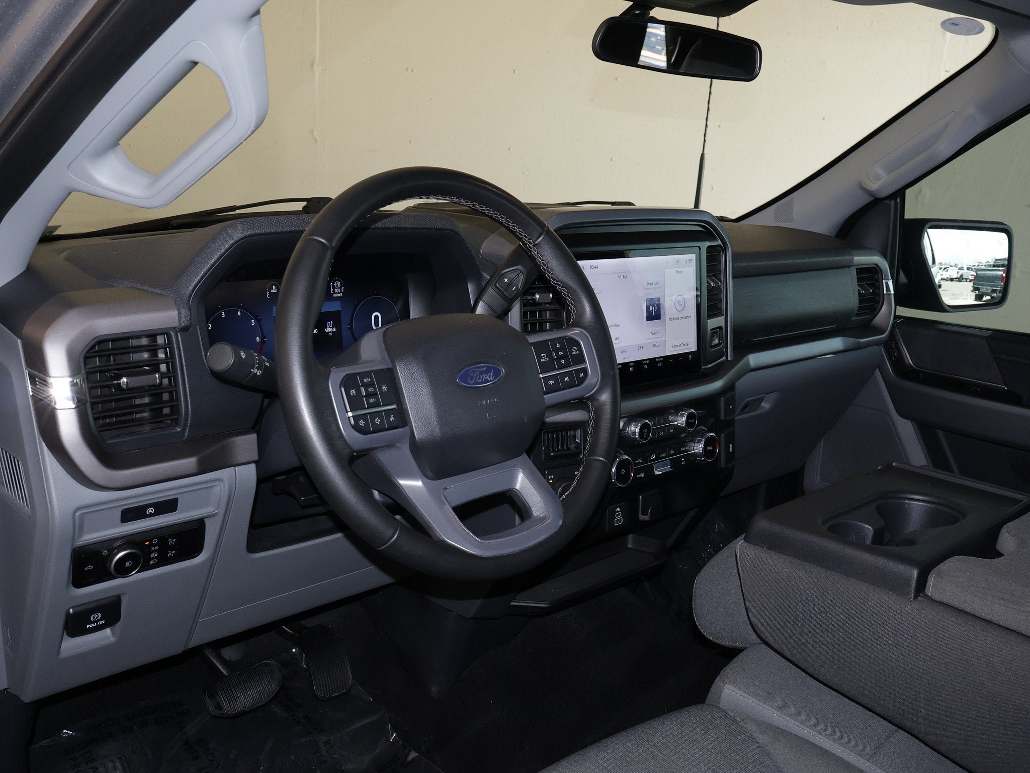 Certified 2025 Ford F150 XLT w/ Equipment Group 301A Standard AWD/4WD image 23