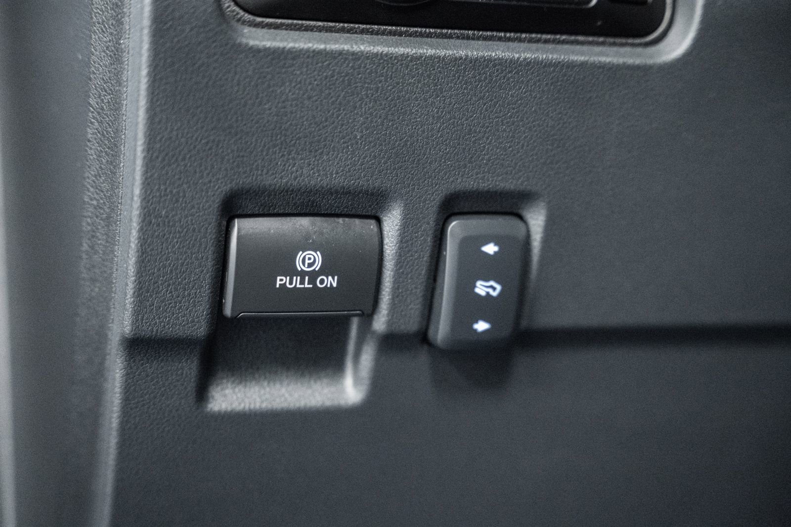 Certified 2025 Ford F250 Lariat w/ Black Appearance Package image 50