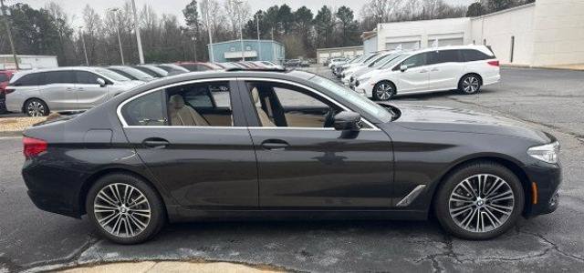 Used 2020 BMW 530i w/ Premium Package image 6