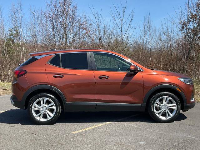Used 2021 Buick Encore GX Preferred AWD/4WD image 22
