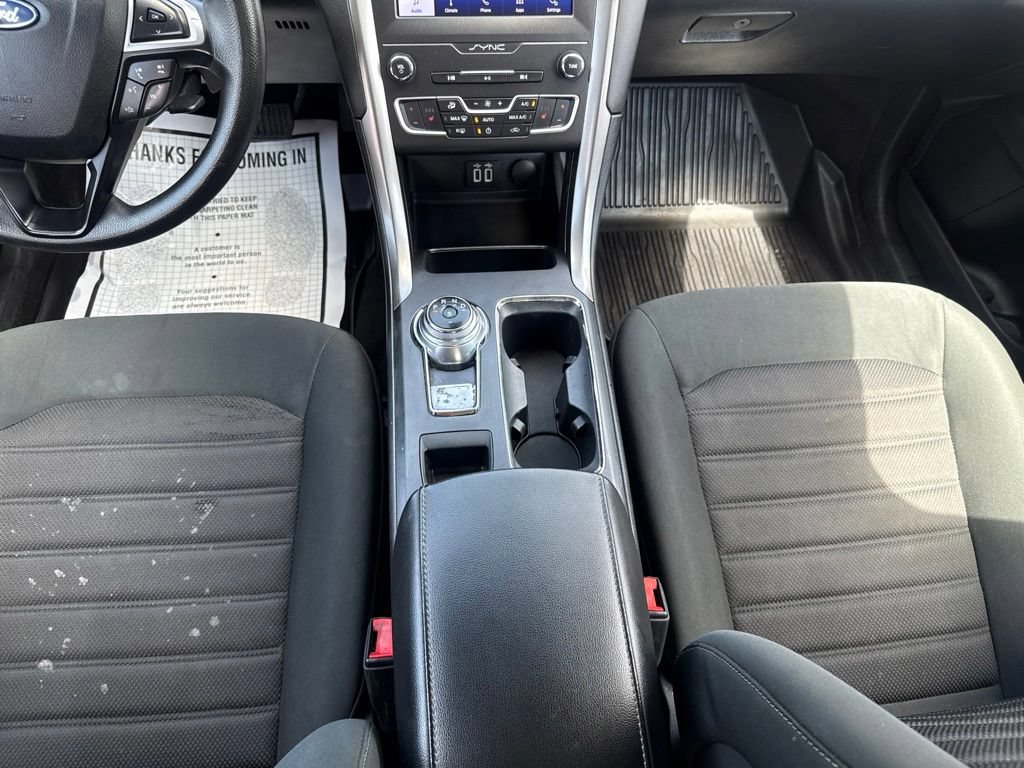 Certified 2020 Ford Fusion SE AWD/4WD image 27