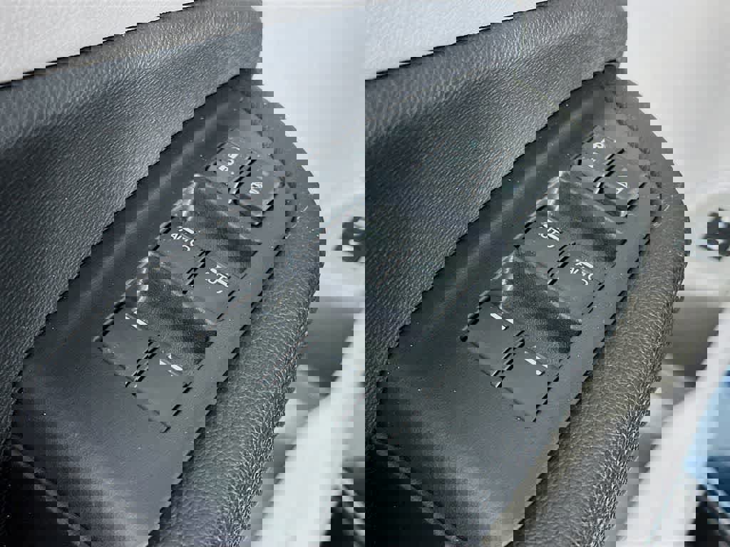 Used 2021 Honda Pilot Special Edition image 29