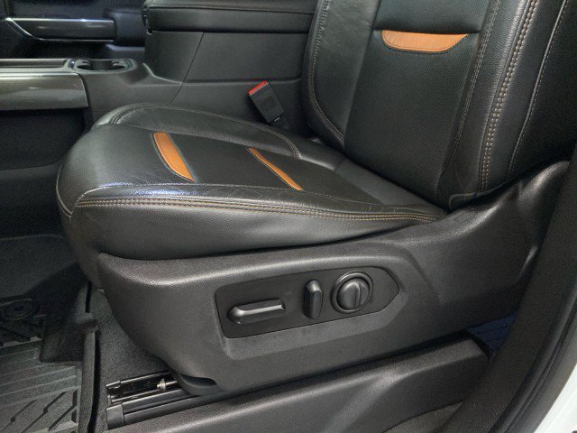 Used 2020 GMC Sierra 1500 AT4 w/ AT4 Premium Package AWD/4WD image 17