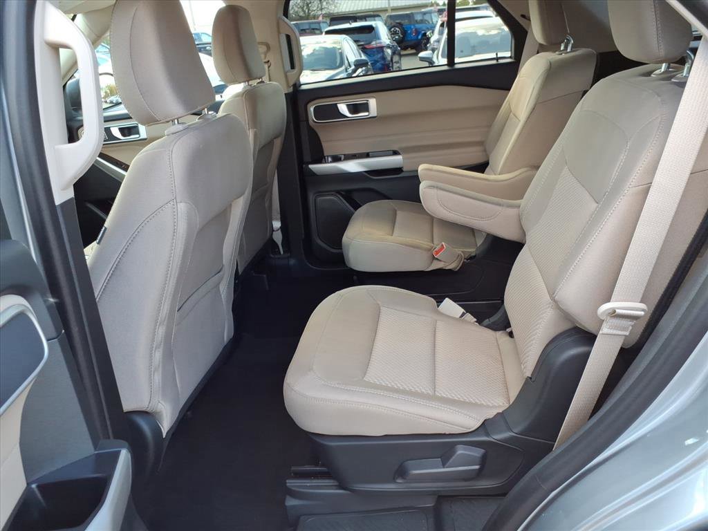Certified 2023 Ford Explorer XLT image 13