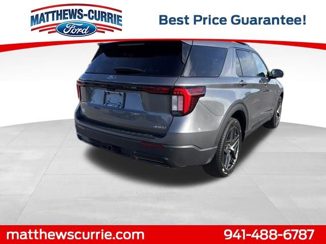 Certified 2025 Ford Explorer ST-Line w/ ST-Line Street Pack AWD/4WD image 4