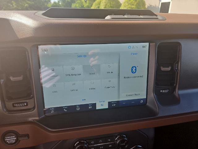 Certified 2024 Ford Bronco Outer Banks AWD/4WD image 11