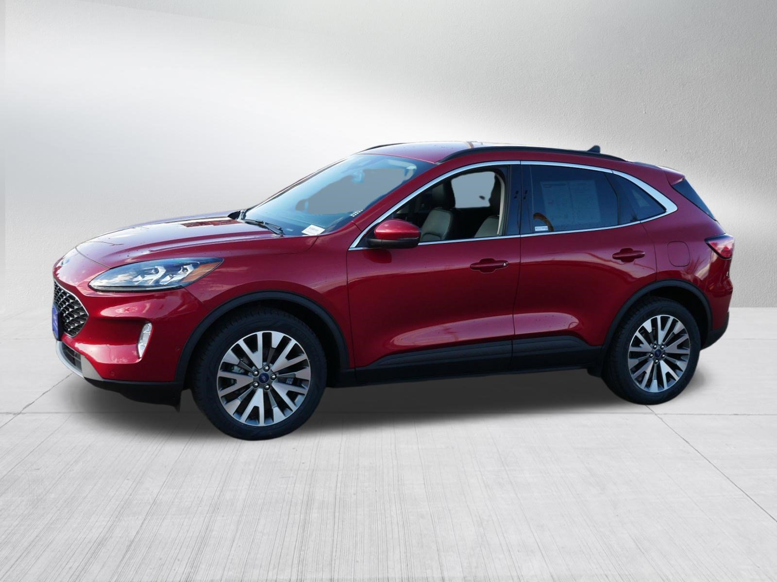 Certified 2020 Ford Escape Titanium AWD/4WD image 3
