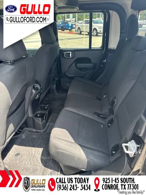 Used 2023 Jeep Gladiator Sport AWD/4WD image 2