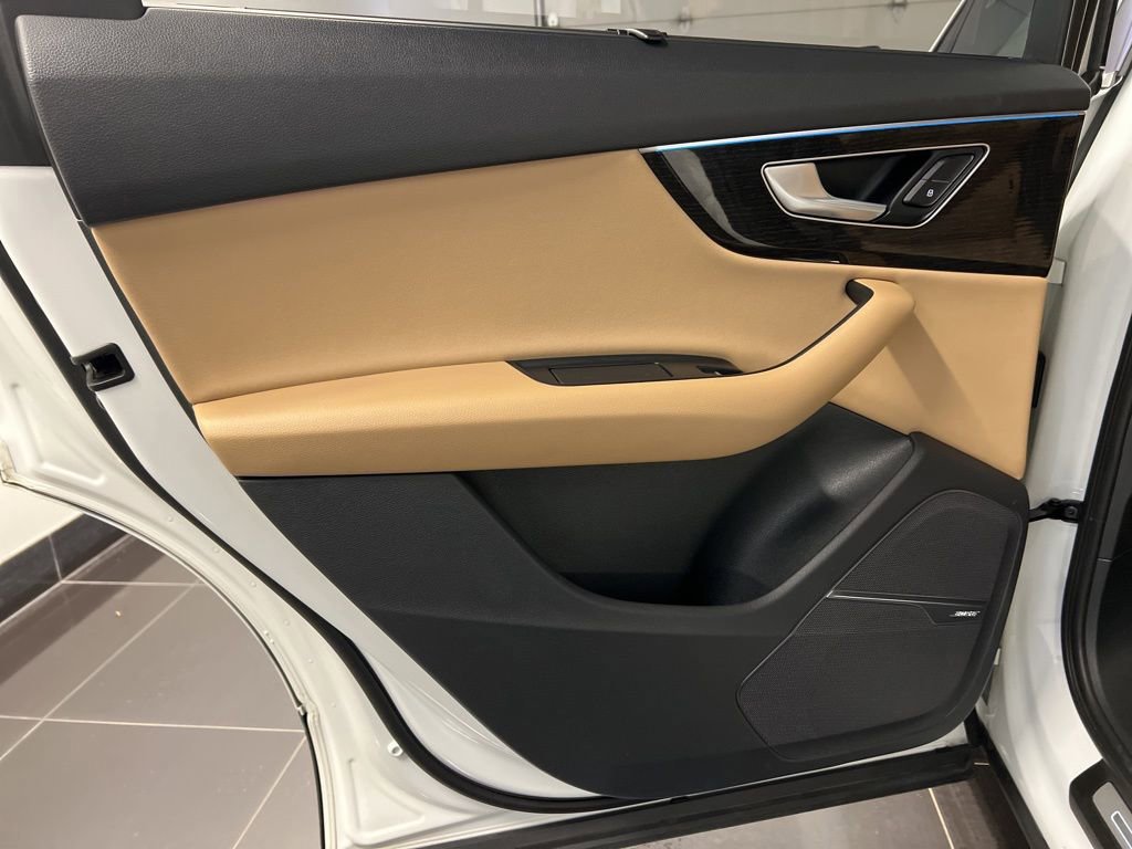 Used 2020 Audi Q7 3.0T Prestige image 36