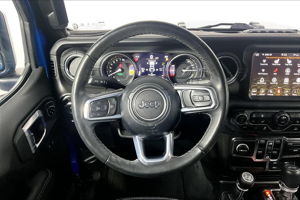 Used 2023 Jeep Wrangler Unlimited Sahara w/ Cold Weather Group AWD/4WD image 5