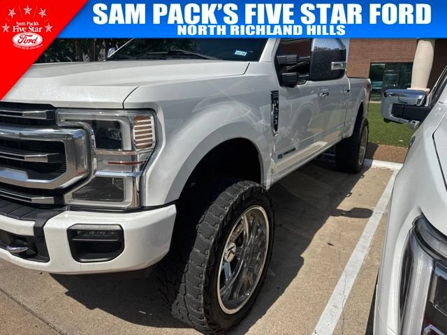 Certified 2022 Ford F250 Platinum w/ FX4 Off-Road Package AWD/4WD image 2