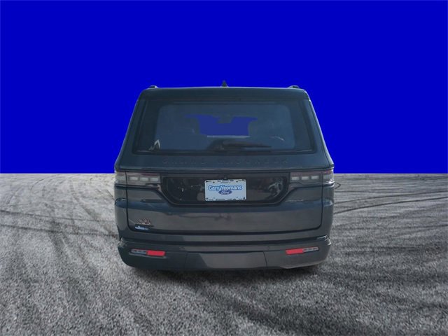 Used 2022 Jeep Grand Wagoneer Series II image 4