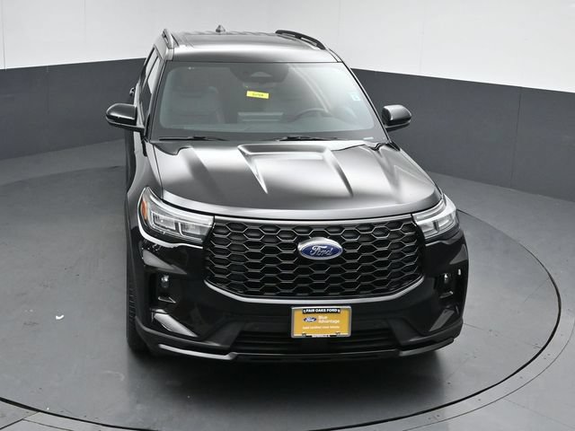 Certified 2025 Ford Explorer ST-Line w/ Premium Package AWD/4WD image 48