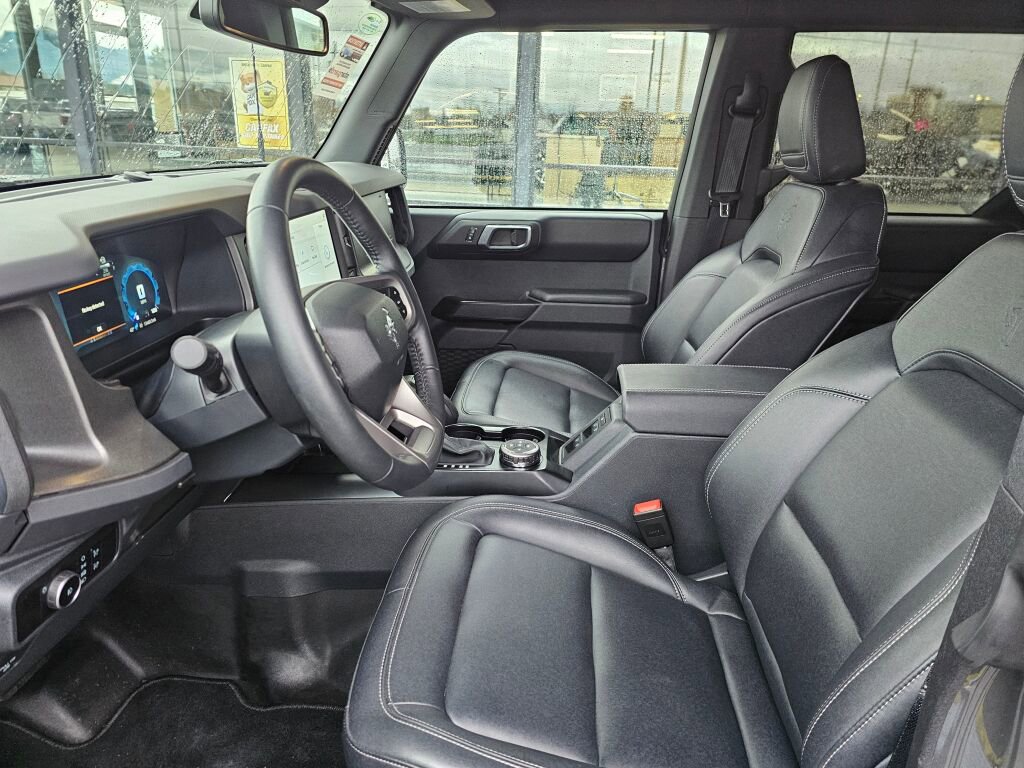 Certified 2025 Ford Bronco Badlands image 17