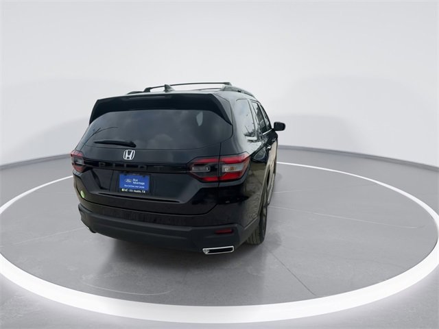 Used 2023 Honda Pilot Sport image 5