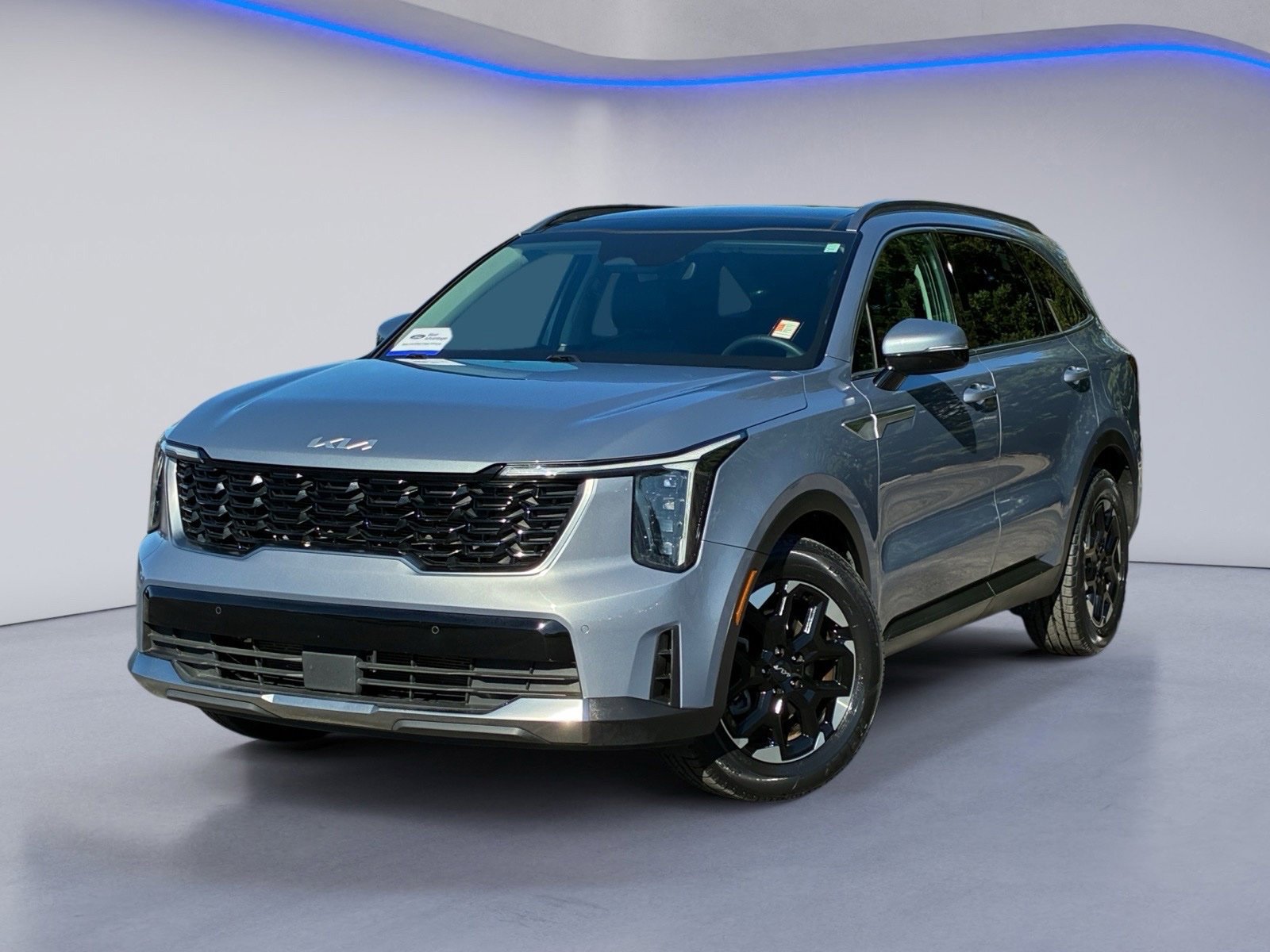 Used 2025 Kia Sorento S w/ Panoramic Sunroof Package FWD image 2