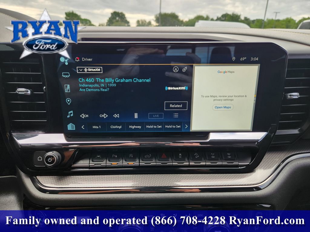 Used 2024 Chevrolet Silverado 1500 ZR2 w/ Technology Package image 12