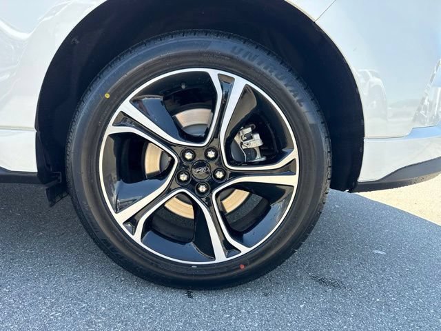 Certified 2023 Ford Edge ST w/ Cargo Accessory Package AWD/4WD image 11