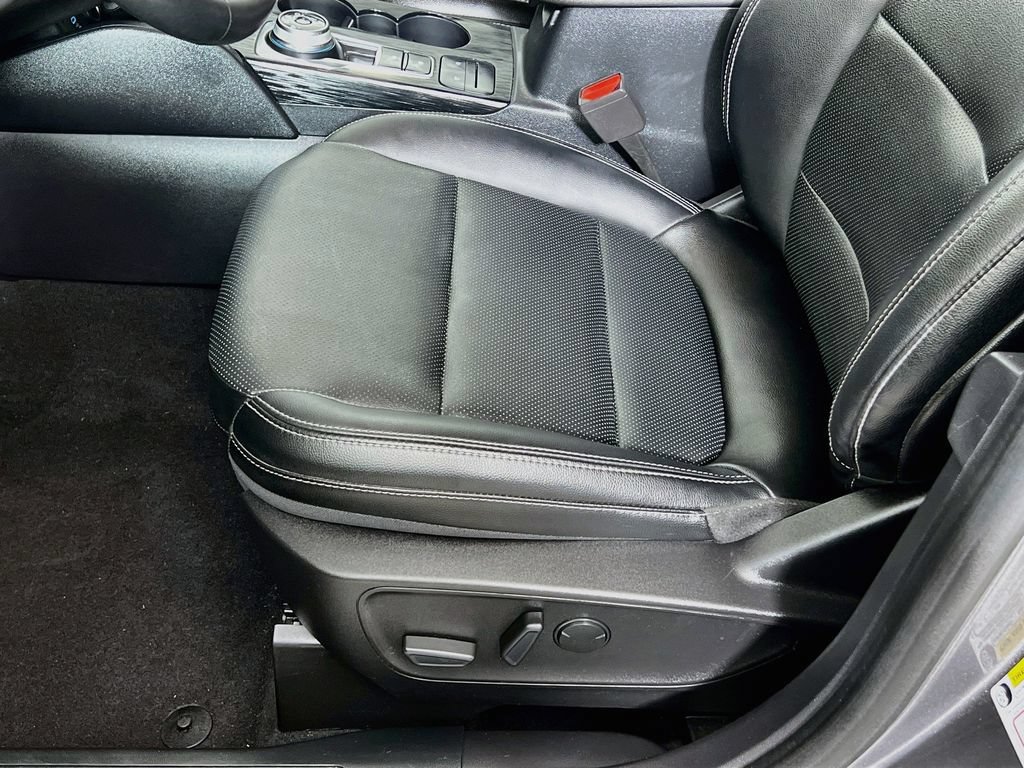 Certified 2022 Ford Escape SEL AWD/4WD image 24