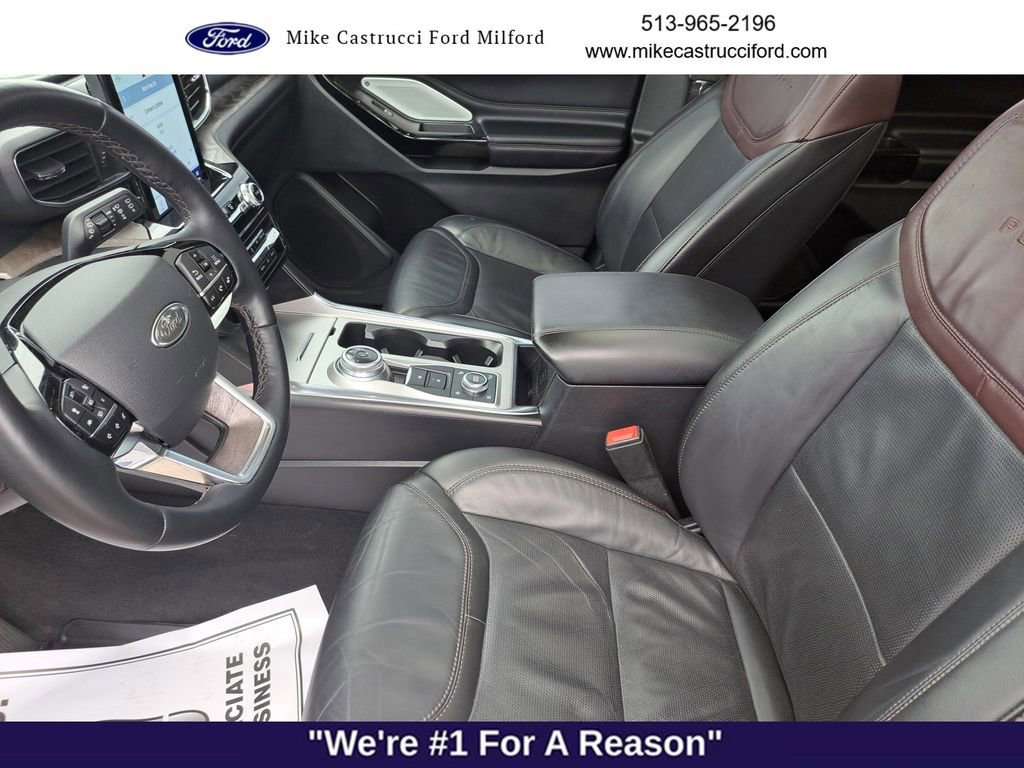 Certified 2022 Ford Explorer Platinum w/ Equipment Group 601A AWD/4WD image 24