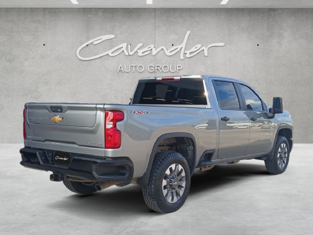 Used 2025 Chevrolet Silverado 2500 Custom w/ Custom Convenience Package AWD/4WD image 17