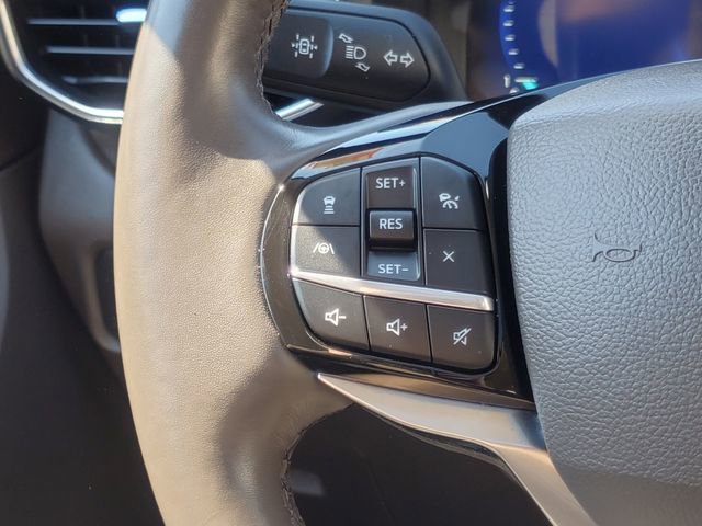 Certified 2022 Ford Explorer Platinum w/ Equipment Group 601A AWD/4WD image 14