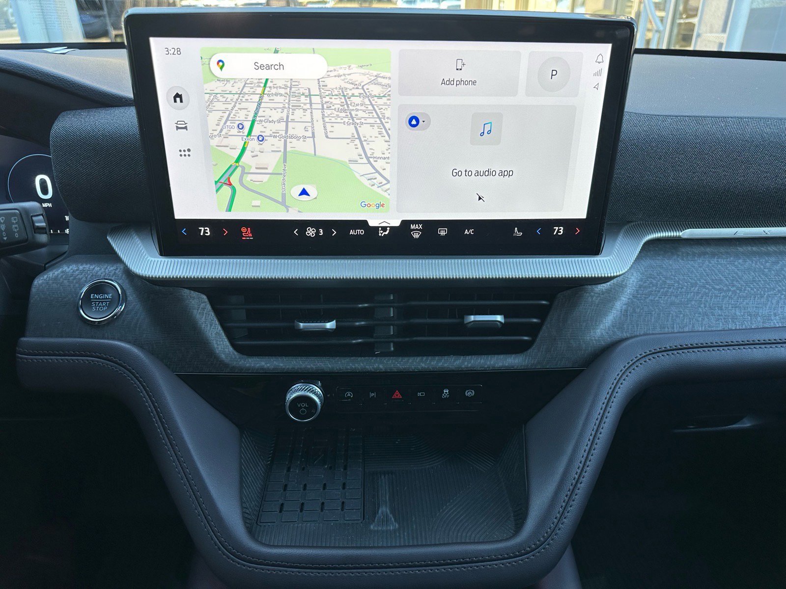 Certified 2025 Ford Explorer Platinum w/ LUX Leather Package image 37