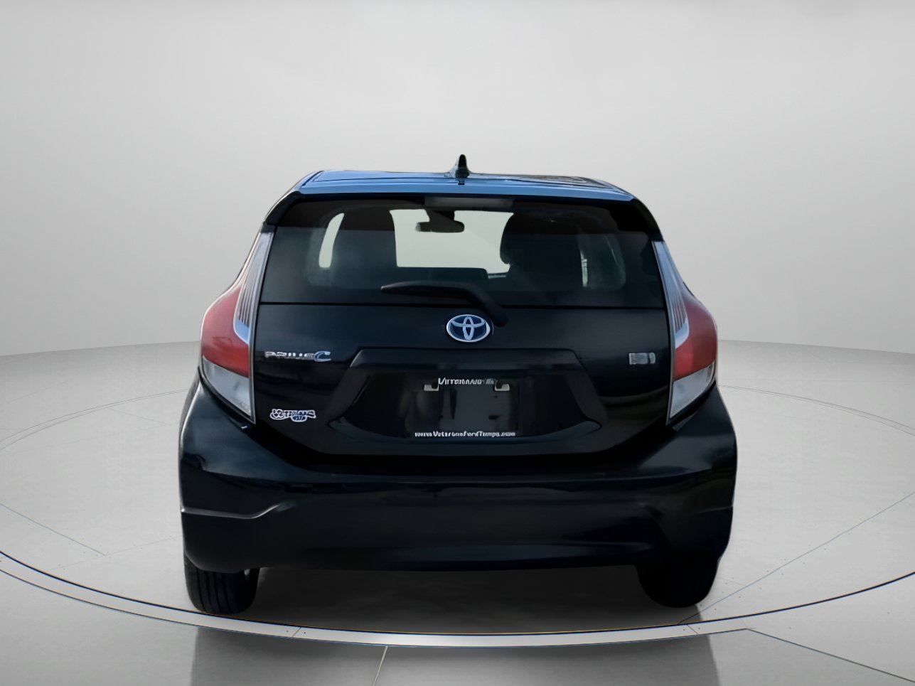 Used 2017 Toyota Prius C Two image 23