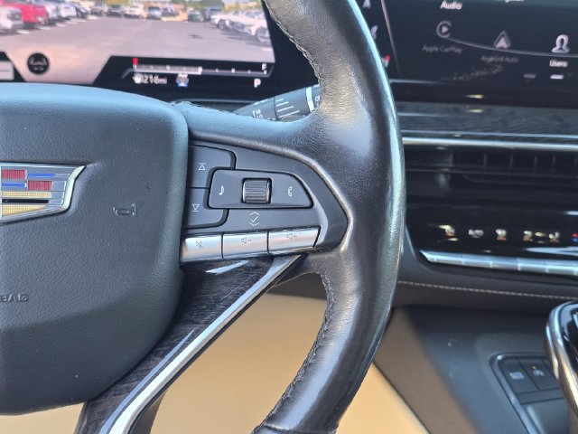 Used 2021 Cadillac Escalade ESV Premium Luxury w/ Driver Assist Tech Package AWD/4WD image 30
