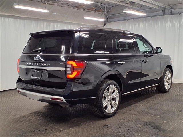 Certified 2022 Ford Expedition Platinum image 4