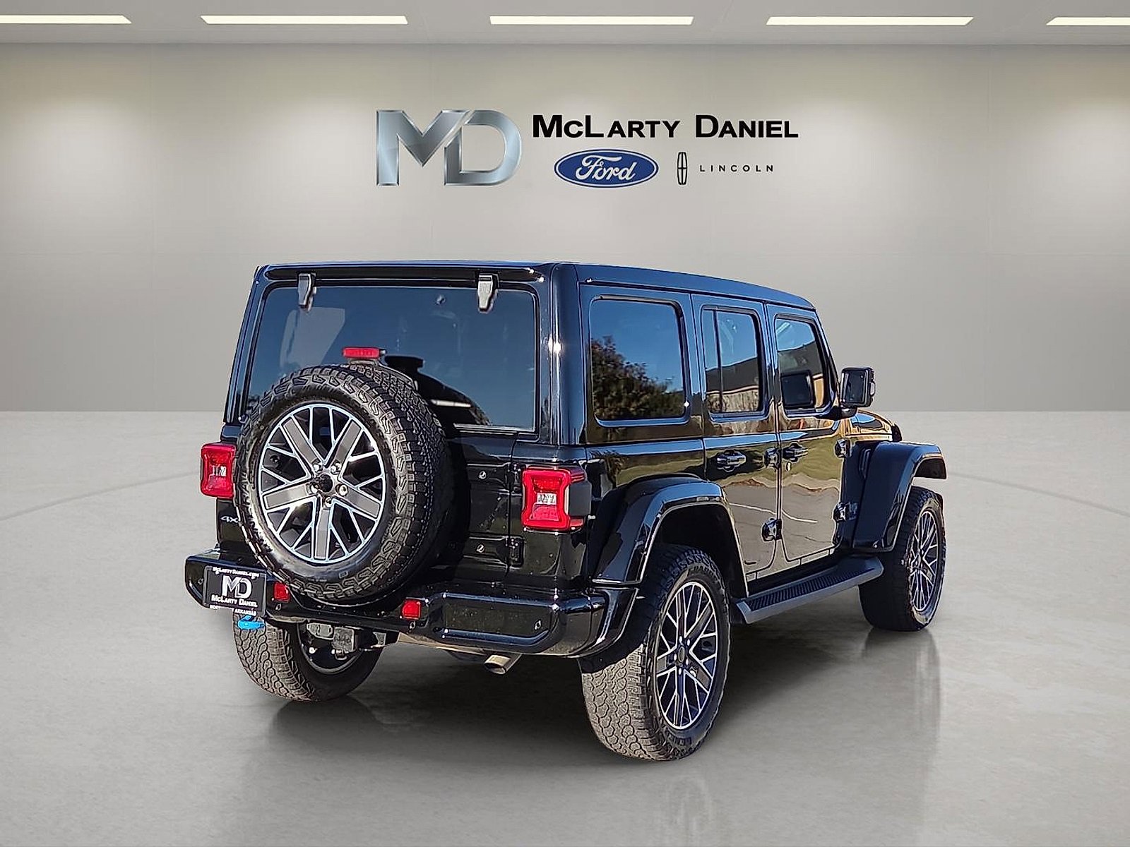 Used 2024 Jeep Wrangler High Altitude image 5