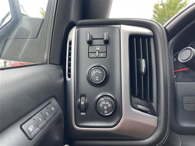 Used 2018 GMC Sierra 1500 SLT AWD/4WD image 16