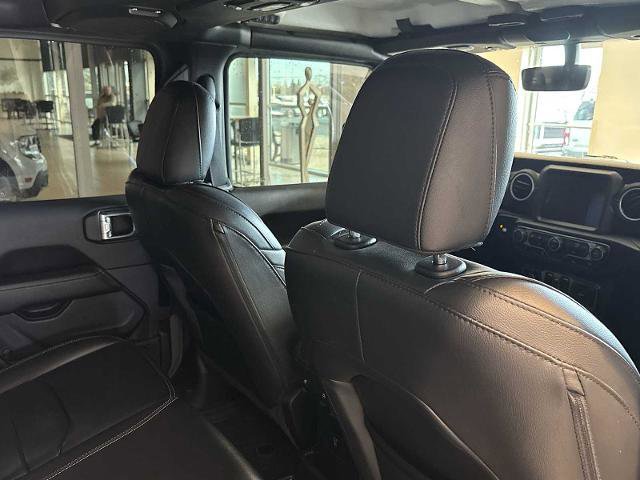 Used 2023 Jeep Wrangler Unlimited Sahara w/ Cold Weather Group image 21
