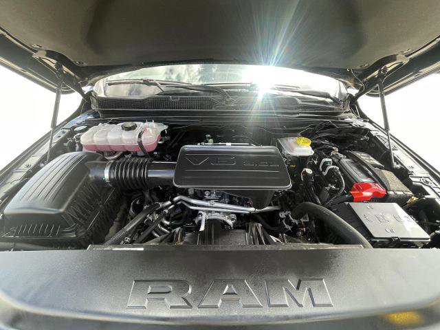 Used 2025 RAM 1500 Big Horn AWD/4WD image 34