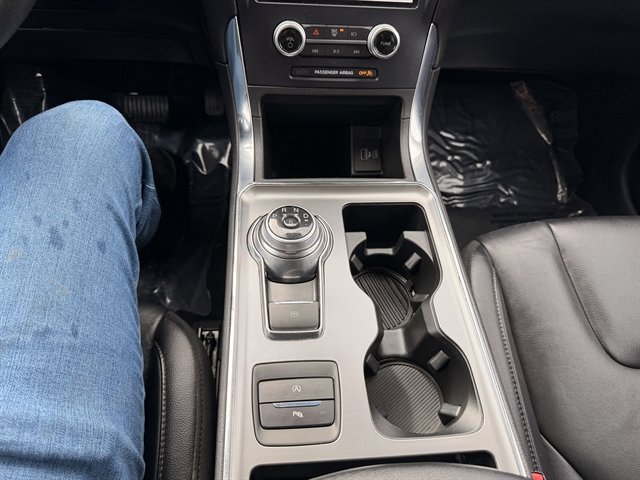Certified 2022 Ford Edge Titanium AWD/4WD image 21