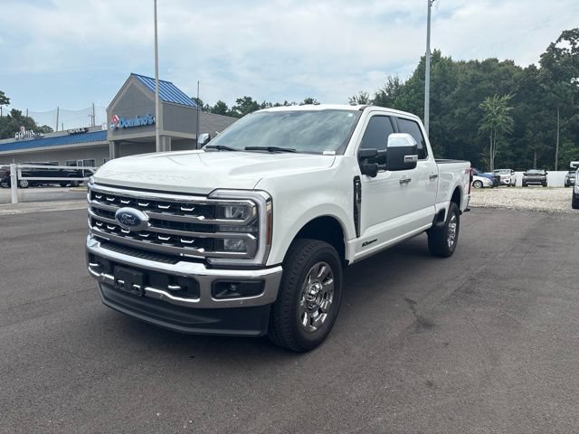 Certified 2024 Ford F350 Lariat w/ Lariat Ultimate Package AWD/4WD image 3