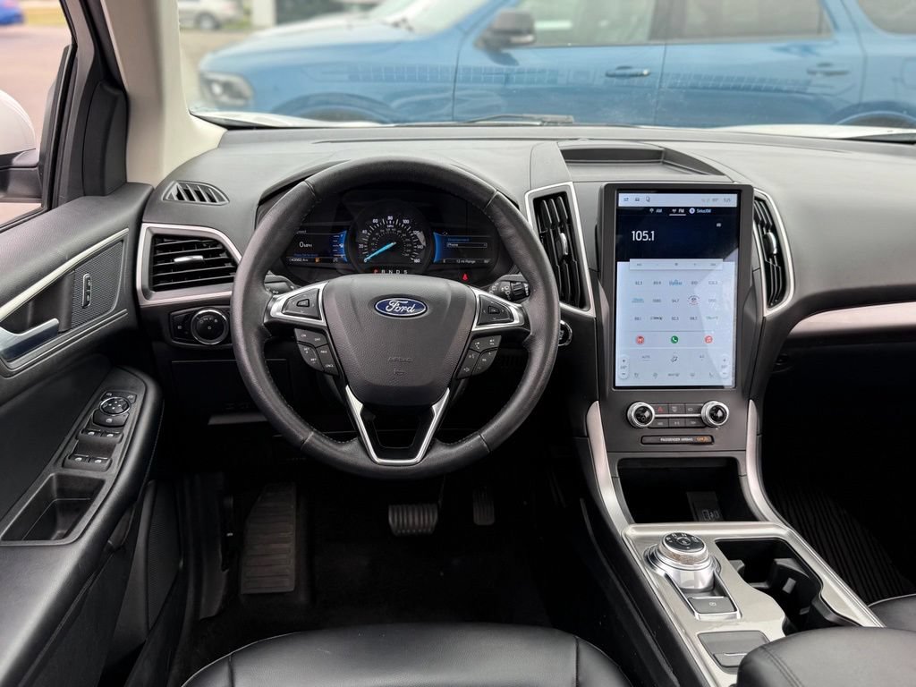 Certified 2024 Ford Edge SEL w/ Convenience Package AWD/4WD image 5