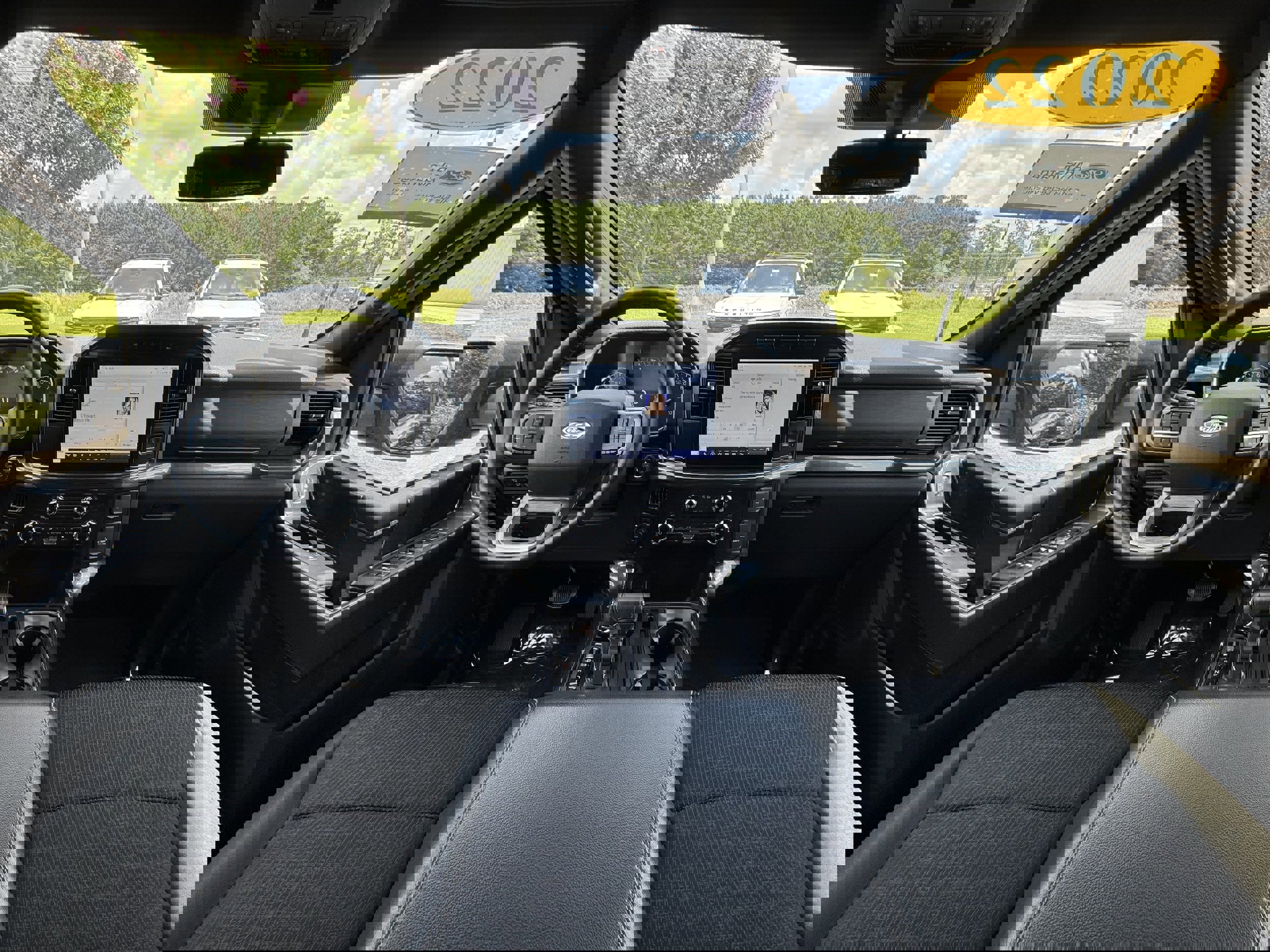 Certified 2022 Ford F150 XLT w/ Equipment Group 302A High image 17