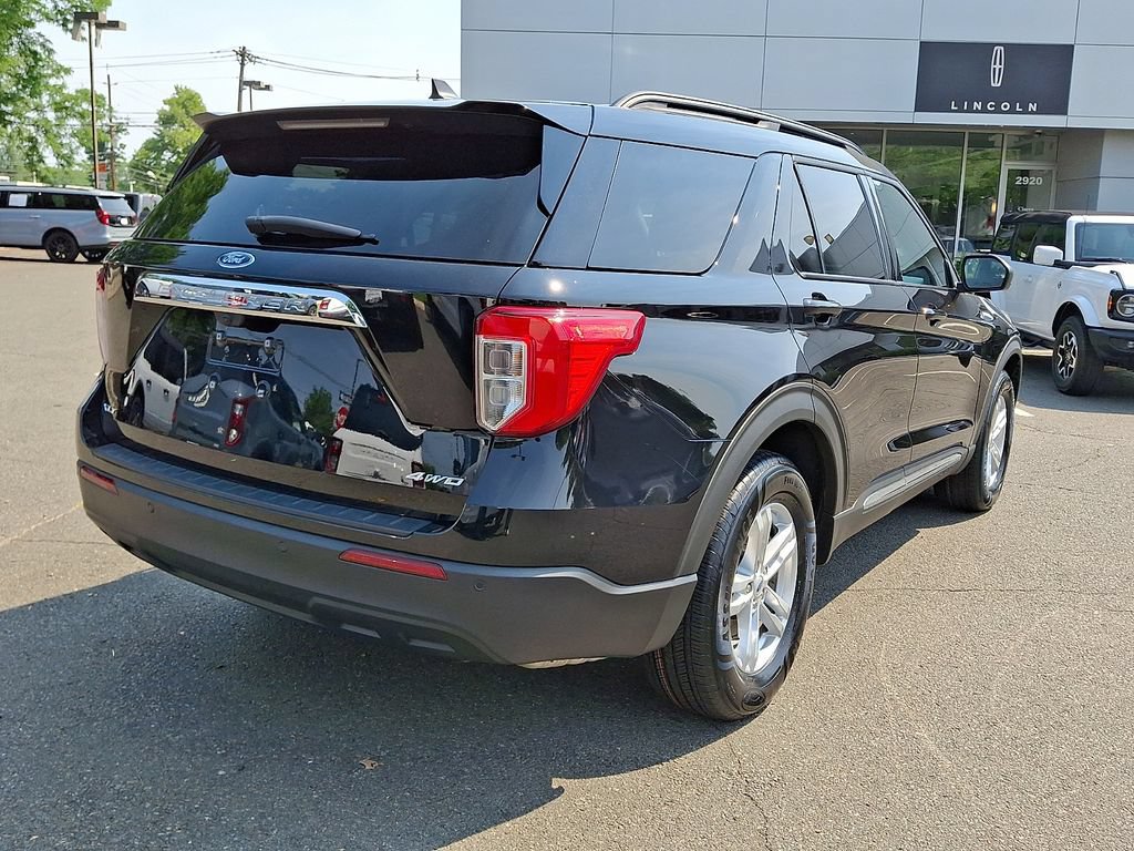 Certified 2023 Ford Explorer XLT AWD/4WD image 9