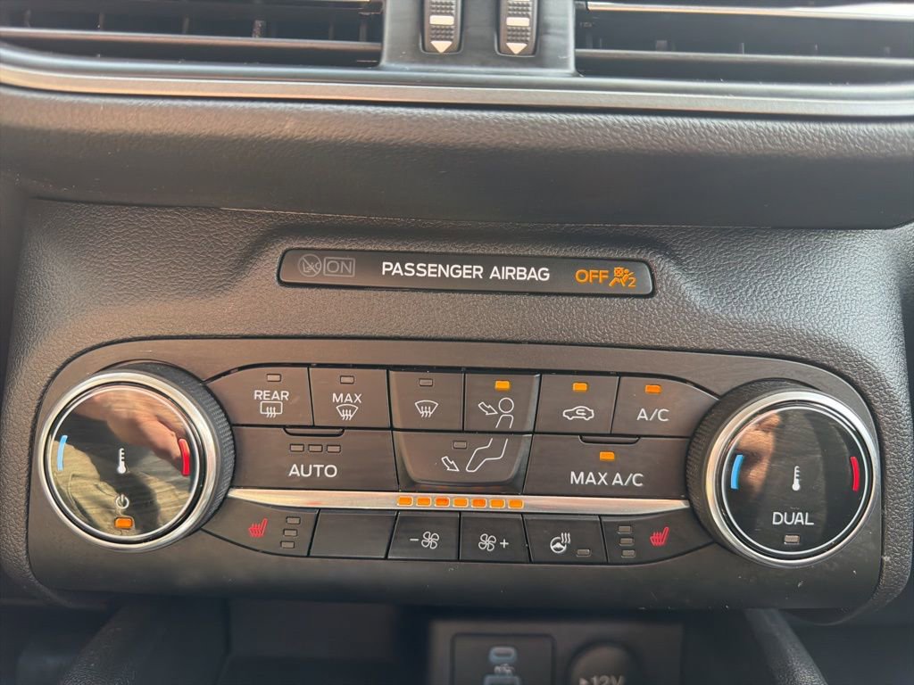Certified 2023 Ford Escape Active AWD/4WD image 21