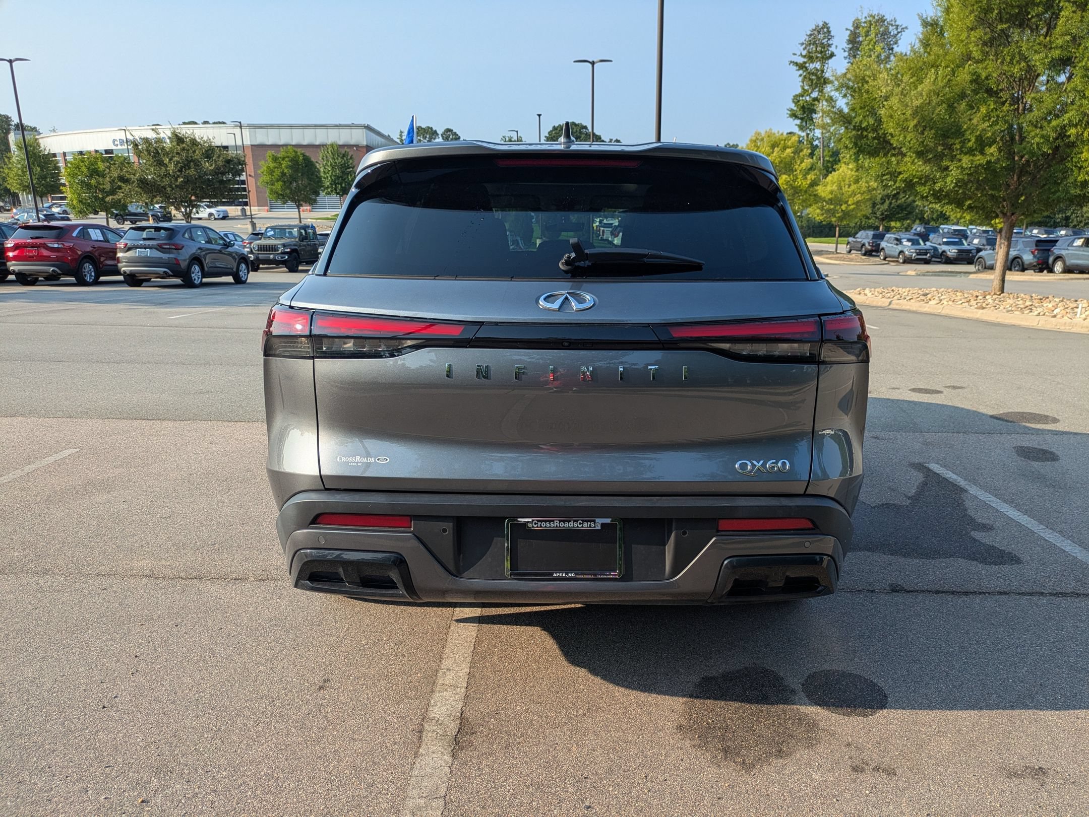 Used 2025 INFINITI QX60 Pure FWD image 5
