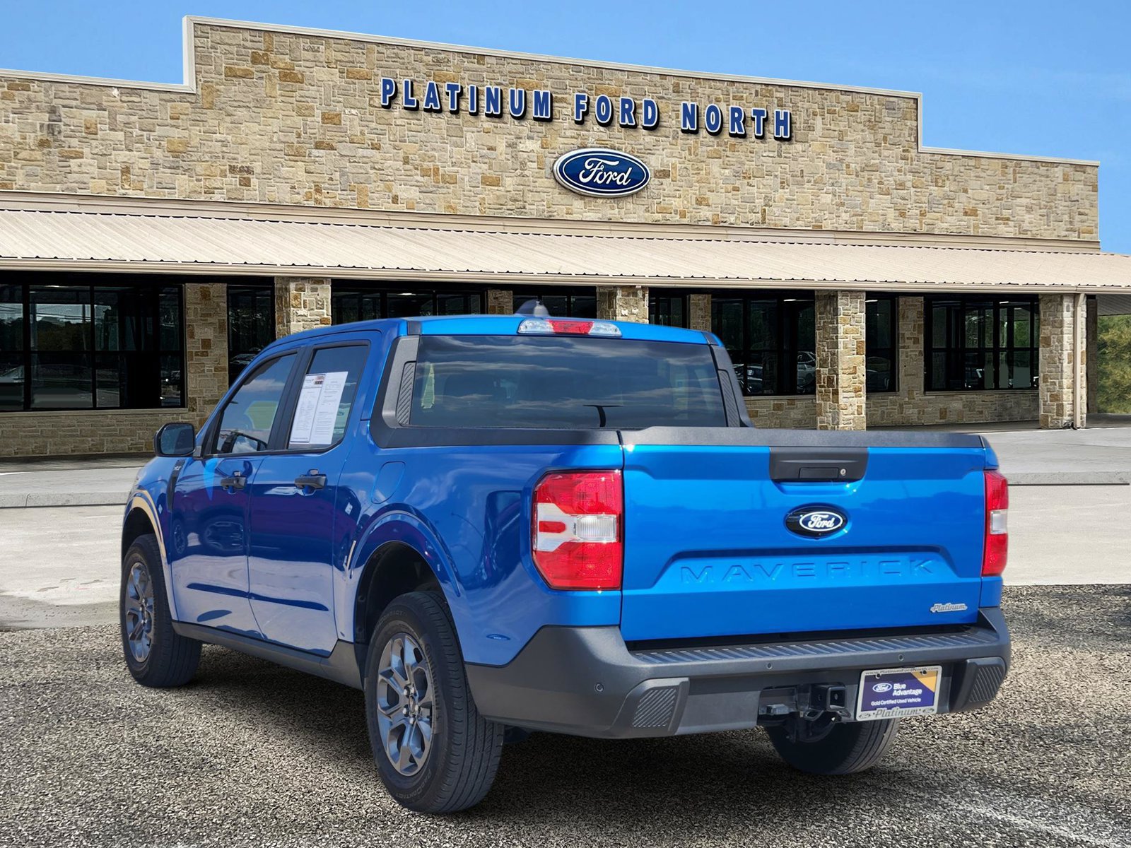 Certified 2025 Ford Maverick XLT w/ XLT Luxury Package FWD image 4