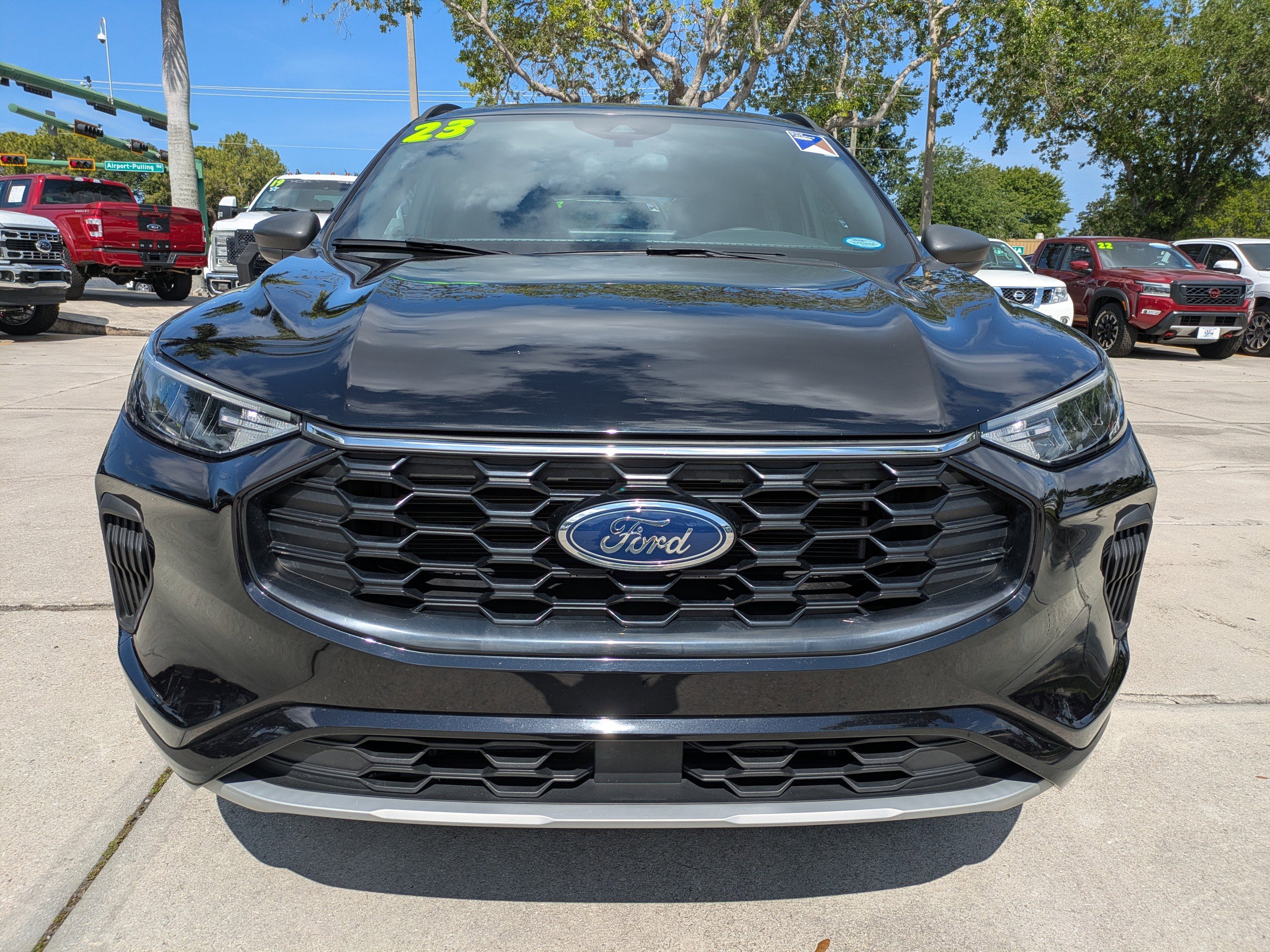 Certified 2023 Ford Escape ST-Line w/ Tech Pack #1 FWD image 8